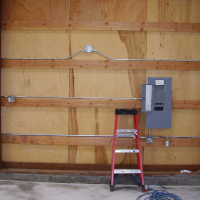 Garage and shop electrical panel and receptacle outlets in Wilsonville by Classic Electric